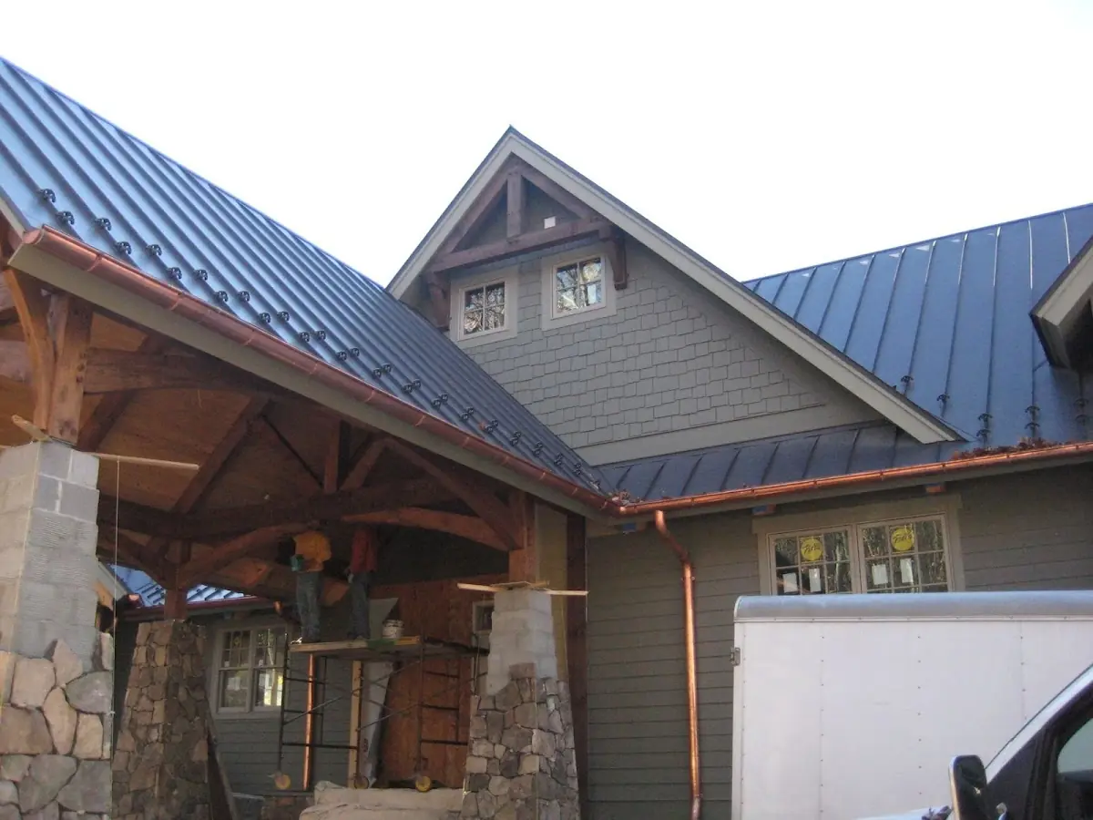 Craftsman Roofing team delivering quality roofing work in Riverplace